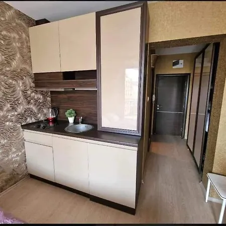 Apartament Harmoni Suits 2-409 *